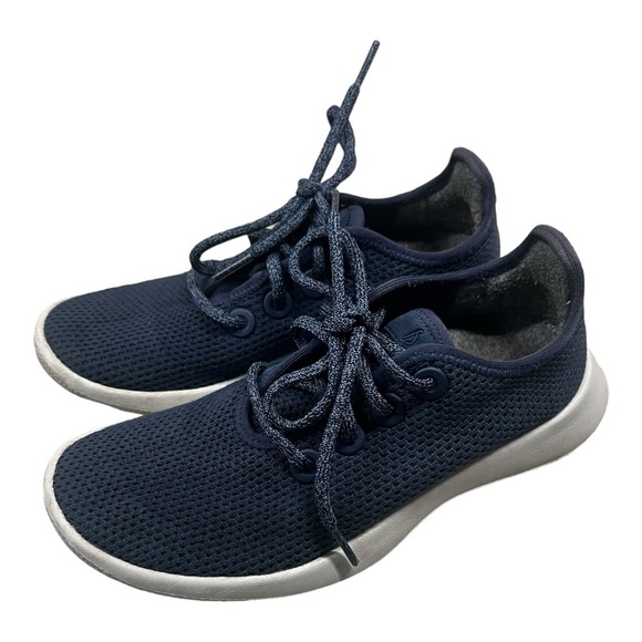 Allbirds Women’s Tree Runner Navy size 6 Sneakers - Picture 3 of 5